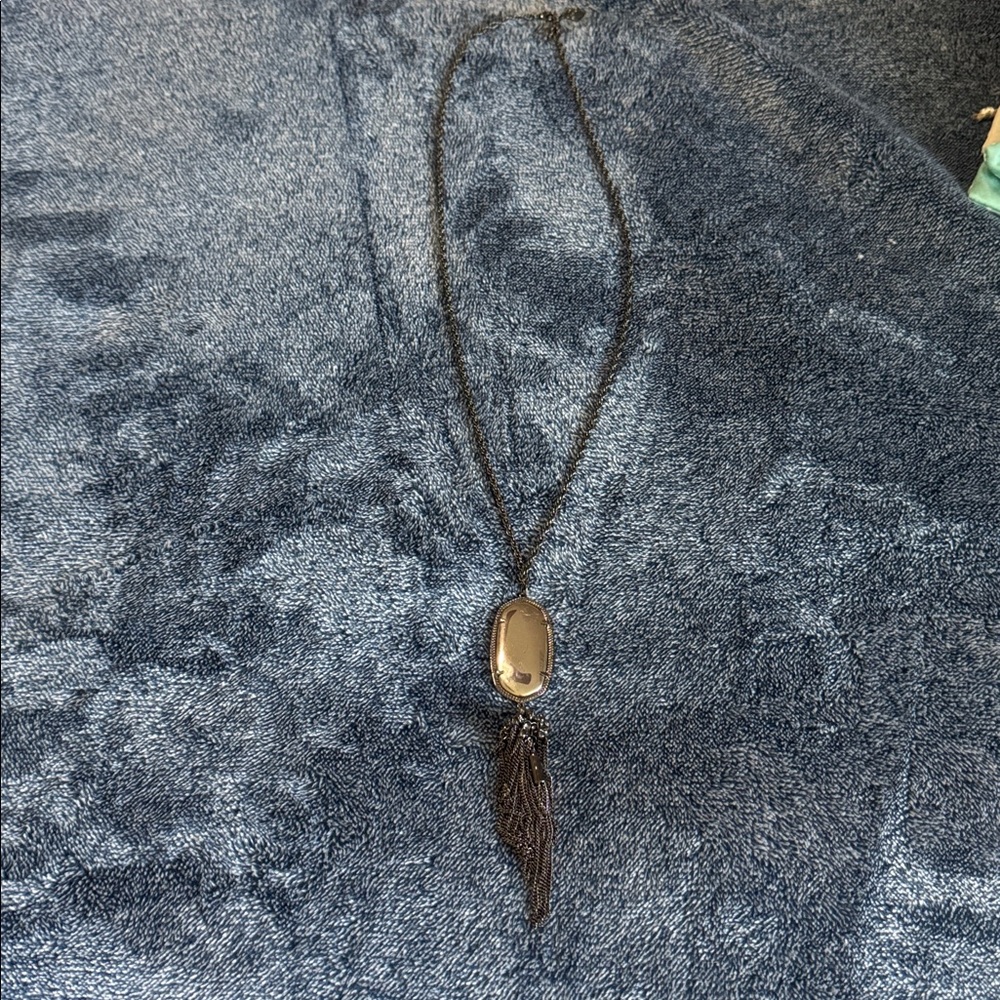 Black Pendant Necklace with Tassel